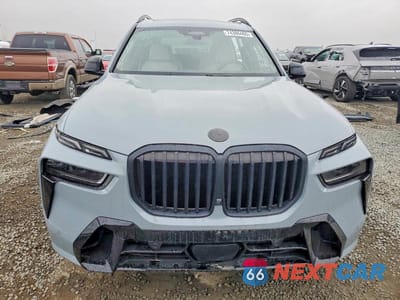 Piąte zdjęcie samochodu w środku: 2023 BMW X7 XDRIVE40I VIN:5UX23EM01P9N65305 - miniatura