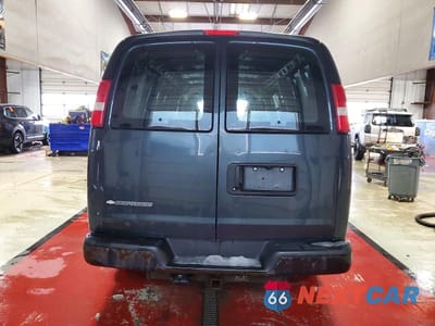 Zdjęcie 6 z 13 samochodu: 2017 CHEVROLET EXPRESS G3500 VIN:1GCZGHFG6H1130070 - miniatura