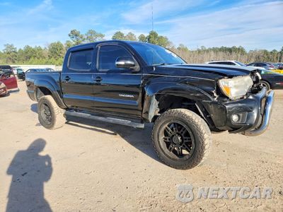 Czwarte zdjęcie samochodu z boku: 2015 TOYOTA TACOMA DOUBLE CAB VIN:3TMLU4EN0FM193754 - miniatura