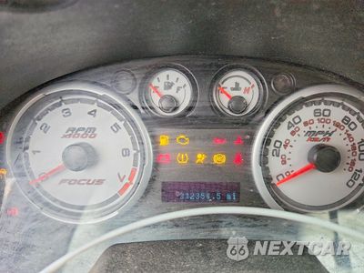 Zdjęcie 9 z 12 samochodu: 2010 FORD FOCUS SE VIN:1FAHP3FN5AW162262 - miniatura