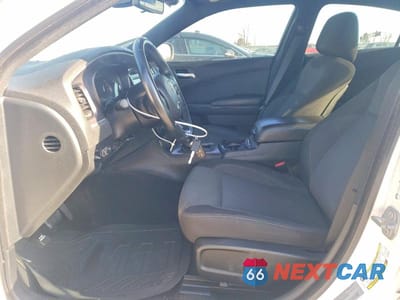 Zdjęcie 7 z 11 samochodu: 2017 DODGE CHARGER SE VIN:2C3CDXBG5HH525586 - miniatura