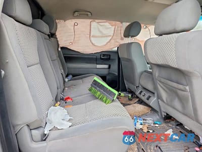 Zdjęcie 10 z 12 samochodu: 2010 TOYOTA TUNDRA CREWMAX SR5 VIN:5TFDM5F18AX011209 - miniatura