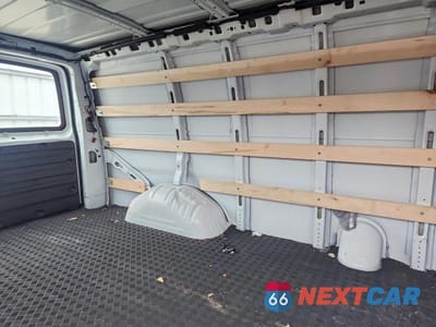 Zdjęcie 10 z 12 samochodu: 2024 GMC SAVANA G2500 VIN:1GTW7AFP1R1120042 - miniatura