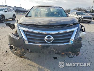 Piąte zdjęcie samochodu w środku: 2015 NISSAN ALTIMA 2.5 S VIN:1N4AL3AP2FN335657 - miniatura
