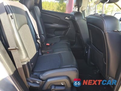 Zdjęcie 10 z 12 samochodu: 2020 DODGE JOURNEY CROSSROAD VIN:3C4PDCGB1LT272723 - miniatura