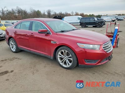 Czwarte zdjęcie samochodu z boku: 2013 FORD TAURUS SEL VIN:1FAHP2E93DG180627 - miniatura