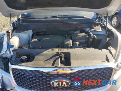 Zdjęcie 11 z 12 samochodu: 2018 KIA SORENTO LX VIN:5XYPG4A36JG425549 - miniatura