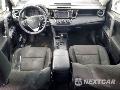 Zdjęcie 8 z 13 samochodu: 2018 TOYOTA RAV4 LE VIN:JTMBFREV4JJ176979 - miniatura