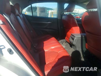 Zdjęcie 10 z 13 samochodu: 2020 TOYOTA CAMRY SE VIN:4T1G31AK9LU525305 - miniatura