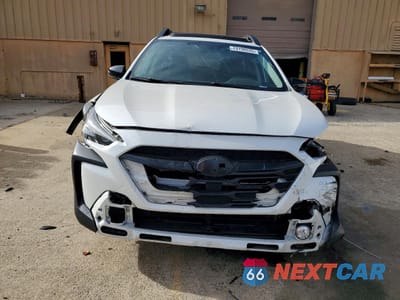 Piąte zdjęcie samochodu w środku: 2023 SUBARU OUTBACK ONYX EDITION VIN:4S4BTALC7P3168704 - miniatura