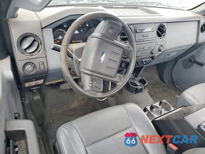 Zdjęcie 8 z 13 samochodu: 2013 FORD F250 SUPER DUTY VIN:1FTBF2A63DEB81786 - miniatura