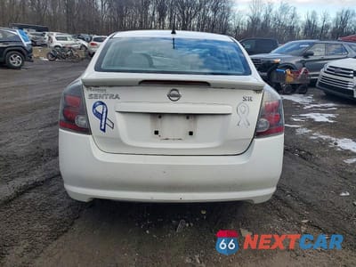 Zdjęcie 6 z 11 samochodu: 2010 NISSAN SENTRA 2.0 VIN:3N1AB6AP7AL606643 - miniatura