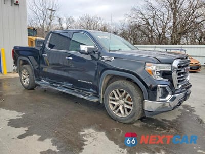 Czwarte zdjęcie samochodu z boku: 2020 GMC SIERRA K1500 SLT VIN:3GTU9DED4LG416398 - miniatura