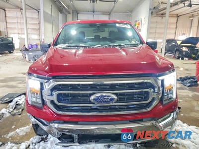 Piąte zdjęcie samochodu w środku: 2022 FORD F150 SUPER CAB VIN:1FTEX1EP8NKD64515 - miniatura