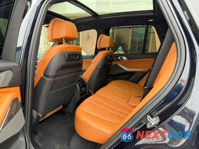 Zdjęcie 7 z 13 samochodu: 2019 BMW X5 XDRIVE50I VIN:5UXJU2C53KLN64706 - miniatura