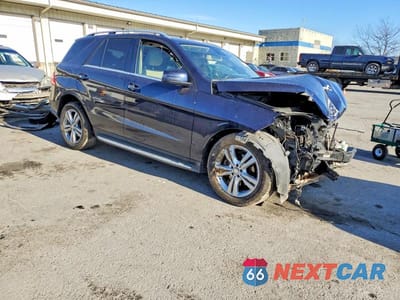 Czwarte zdjęcie samochodu z boku: 2014 MERCEDES-BENZ ML 350 4MATIC VIN:4JGDA5HB8EA433726 - miniatura