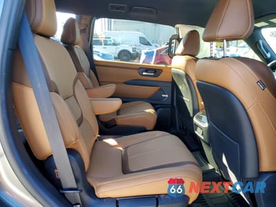 Zdjęcie 11 z 14 samochodu: 2025 NISSAN ARMADA SL VIN:JN8AY3BB8S9101979 - miniatura