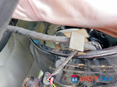 Zdjęcie 10 z 13 samochodu: 2022 TESLA MODEL S VIN:5YJSA1E62NF472623 - miniatura