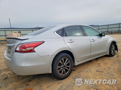 Trzecie zdjęcie samochodu z tyłu: 2015 NISSAN ALTIMA 2.5 VIN:1N4AL3AP3FC222439 - miniatura