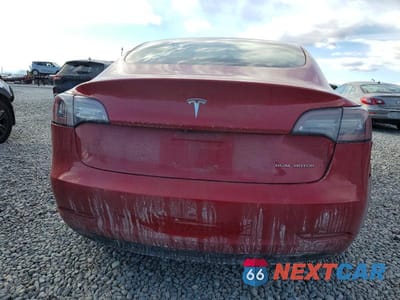 Zdjęcie 6 z 11 samochodu: 2018 TESLA MODEL 3 VIN:5YJ3E1EB4JF133670 - miniatura