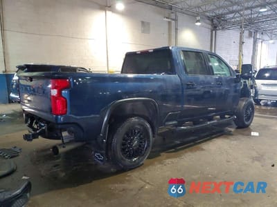 Trzecie zdjęcie samochodu z tyłu: 2022 CHEVROLET SILVERADO K2500 HEAVY DUTY LT VIN:1GC4YNEY2NF237518 - miniatura