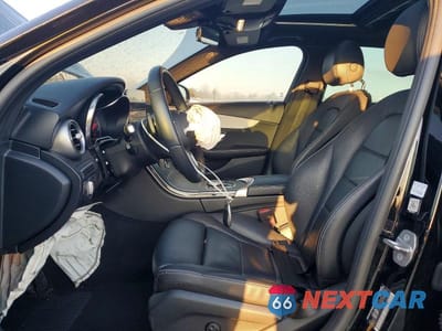 Zdjęcie 7 z 11 samochodu: 2020 MERCEDES-BENZ C 300 4MATIC VIN:W1KWF8EBXLR572555 - miniatura