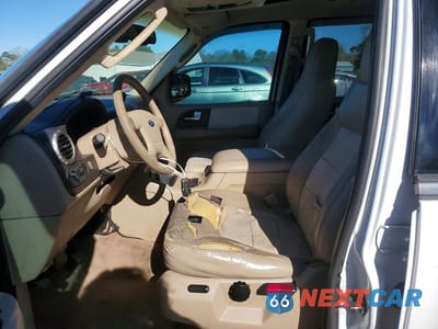 Zdjęcie 7 z 13 samochodu: 2004 FORD EXPEDITION EDDIE BAUER VIN:1FMPU17L04LA91733 - miniatura