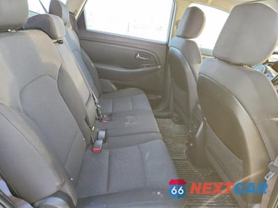 Zdjęcie 10 z 11 samochodu: 2014 KIA RONDO VIN:KNAHT8A32E7047799 - miniatura