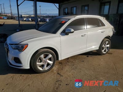 2020 AUDI Q3 PREMIUM WA1AECF3XL1022721 - główne zdjęcie licytacji z USA - miniatura