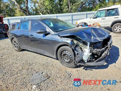 Czwarte zdjęcie samochodu z boku: 2025 KIA K4 LXS VIN:3KPFT4DE4SE013343 - miniatura