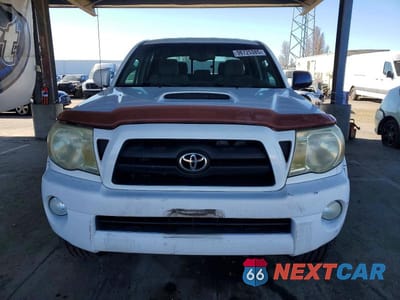 Piąte zdjęcie samochodu w środku: 2006 TOYOTA TACOMA DOUBLE CAB LONG BED VIN:5TEMU52N26Z180666 - miniatura