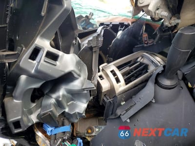 Zdjęcie 9 z 13 samochodu: 2014 LEXUS IS 250 VIN:JTHBF1D27E5040822 - miniatura