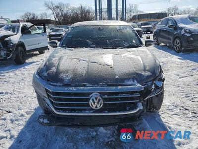 Piąte zdjęcie samochodu w środku: 2021 VOLKSWAGEN PASSAT SE VIN:1VWSA7A3XMC013492 - miniatura
