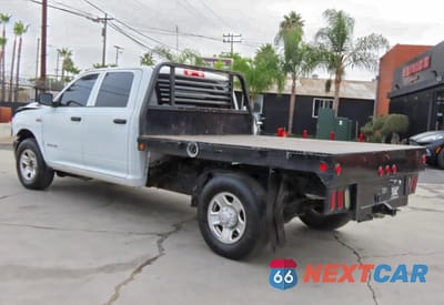 Czwarte zdjęcie samochodu z boku: 2020 RAM 2500 TRADESMAN VIN:3C7WR4HJ3LG201933 - miniatura