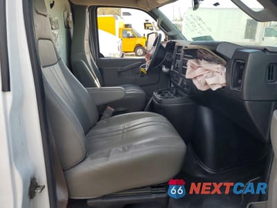 Zdjęcie 11 z 14 samochodu: 2022 GMC SAVANA CUT - Box Truck VIN:7GZ37TC75NN010524 - miniatura