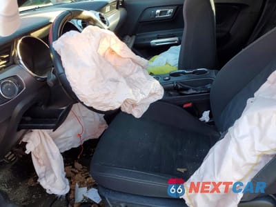 Zdjęcie 7 z 13 samochodu: 2015 FORD MUSTANG VIN:1FA6P8TH8F5360933 - miniatura