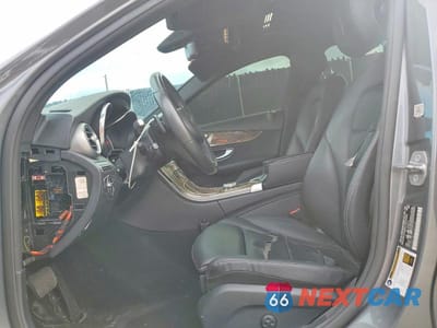 Zdjęcie 7 z 11 samochodu: 2018 MERCEDES-BENZ C 300 VIN:55SWF4JB2JU247103 - miniatura