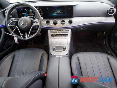 Zdjęcie 8 z 13 samochodu: 2021 MERCEDES-BENZ E 350 4MATIC VIN:W1KZF8EB3MA881233 - miniatura