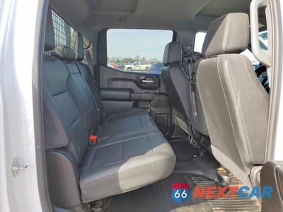 Zdjęcie 10 z 12 samochodu: 2024 CHEVROLET SILVERADO K1500 VIN:1GCPDAEK8RZ195874 - miniatura
