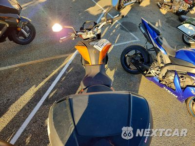 Zdjęcie 6 z 9 samochodu: 2017 KTM 690 DUKE VIN:VBKLDV408HM798758 - miniatura