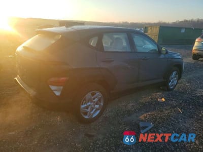 Trzecie zdjęcie samochodu z tyłu: 2025 HYUNDAI KONA VIN:KM8HA3AB7SU301647 - miniatura