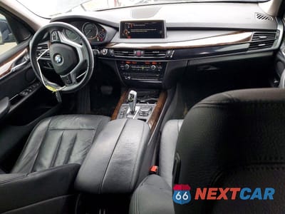 Zdjęcie 8 z 12 samochodu: 2016 BMW X5 SDRIVE35I VIN:5UXKR2C5XG0H42872 - miniatura