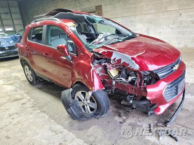 Czwarte zdjęcie samochodu z boku: 2021 CHEVROLET TRAX 1LT VIN:KL7CJPSM8MB364287 - miniatura