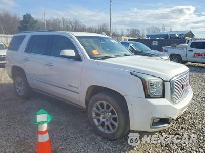 Czwarte zdjęcie samochodu z boku: 2016 GMC YUKON DENALI VIN:1GKS2CKJ2GR108513 - miniatura