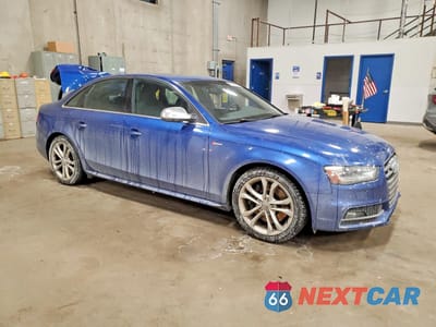 Czwarte zdjęcie samochodu z boku: 2015 AUDI S4 PREMIUM PLUS VIN:WAUBGAFL9FA011803 - miniatura
