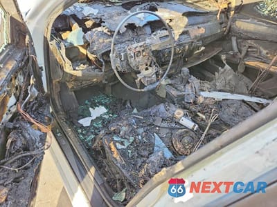 Zdjęcie 8 z 11 samochodu: 2008 BMW 528 I VIN:WBANU53548CT17592 - miniatura