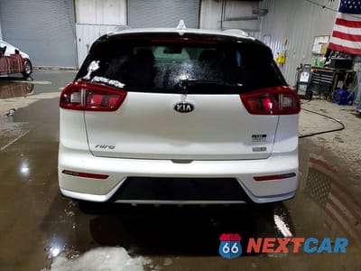 Zdjęcie 6 z 13 samochodu: 2017 KIA NIRO EX VIN:KNDCC3LC9H5070137 - miniatura