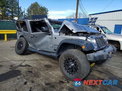 Czwarte zdjęcie samochodu z boku: 2018 JEEP WRANGLER UNLIMITED SPORT VIN:1C4HJWDG4JL897785 - miniatura