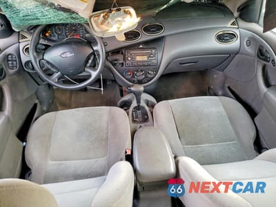 Zdjęcie 8 z 15 samochodu: 2002 FORD FOCUS SE VIN:1FAFP36342W286871 - miniatura