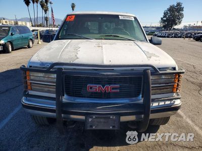 Piąte zdjęcie samochodu w środku: 1997 GMC SUBURBAN K2500 VIN:3GKGK26J5VG518147 - miniatura